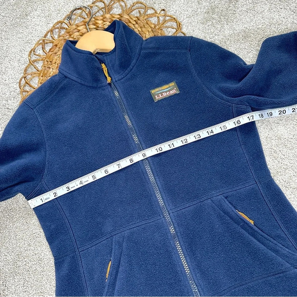 L.L.Bean Women's Mountain Classic Fleece Jacket Nautical Navy Size PXXS - Picture 14 of 16